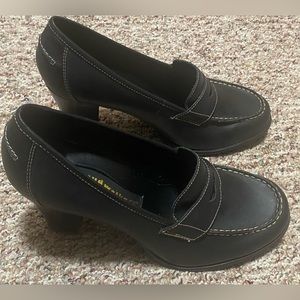 Woman’s size 12w wide Morgan cloud walkers black heels